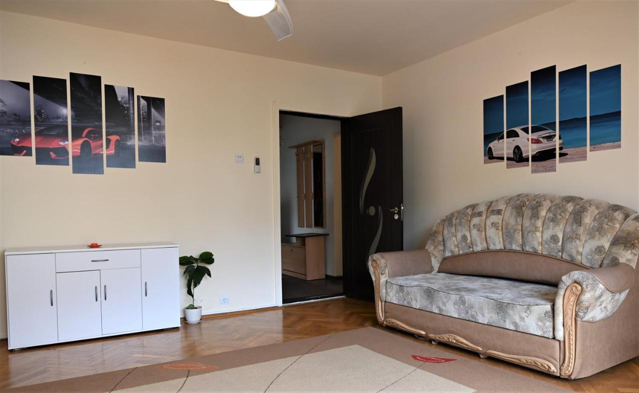 Marin Hotel Apartment Braşov Exterior foto